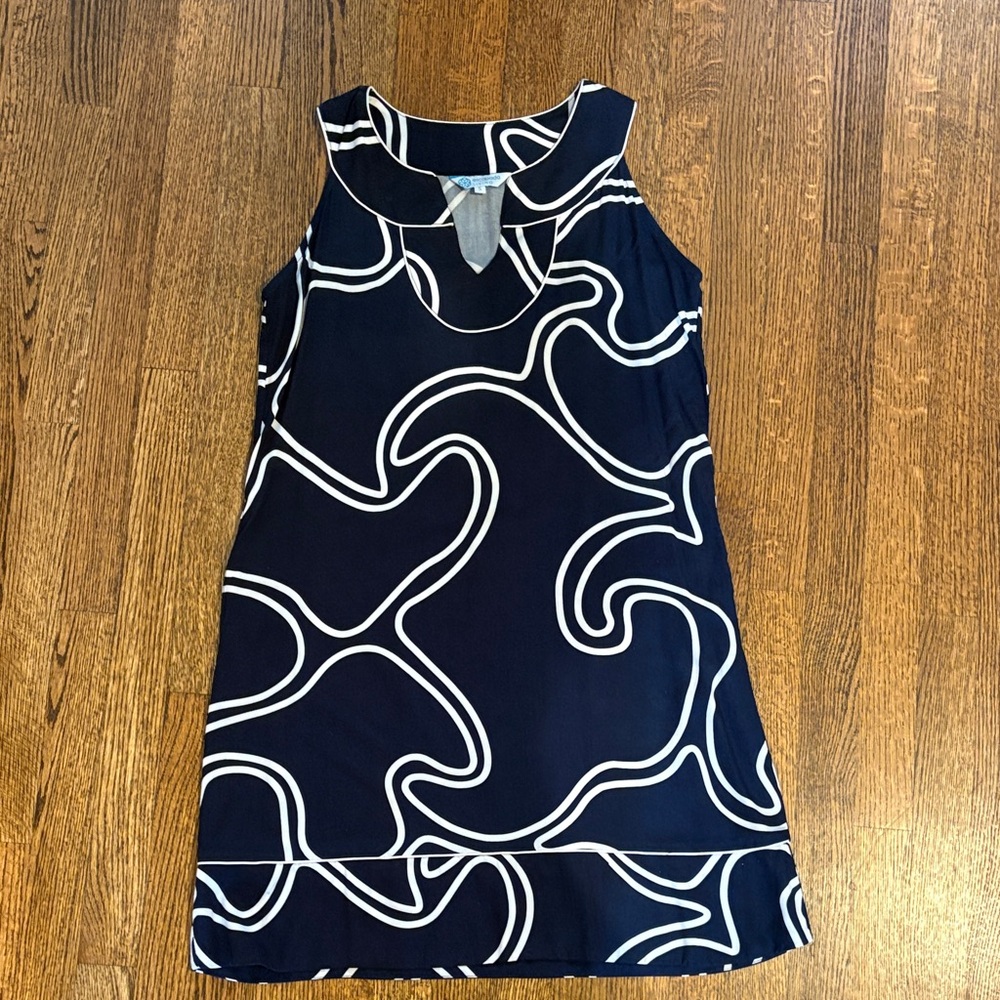Escapada Navy and Cream Patterned Dress